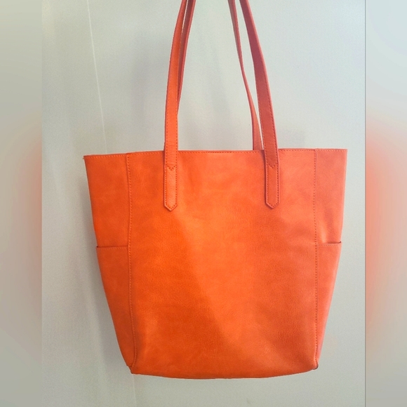 Joy Susan Handbags - NWOT JOY SUSAN large shoulder bag